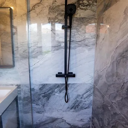 Capsule Art Déco - Jacuzzi - Netflix - Cinéma - Arcade De Jeux&nintendo Switch - 2 - Filet Suspendu Apartamento